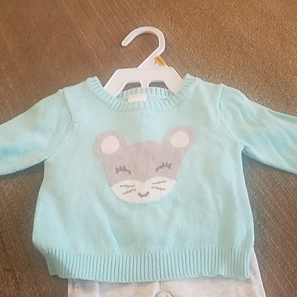 Newborn long sleeve mouse shirt and grey pants - Picture 2 of 4
